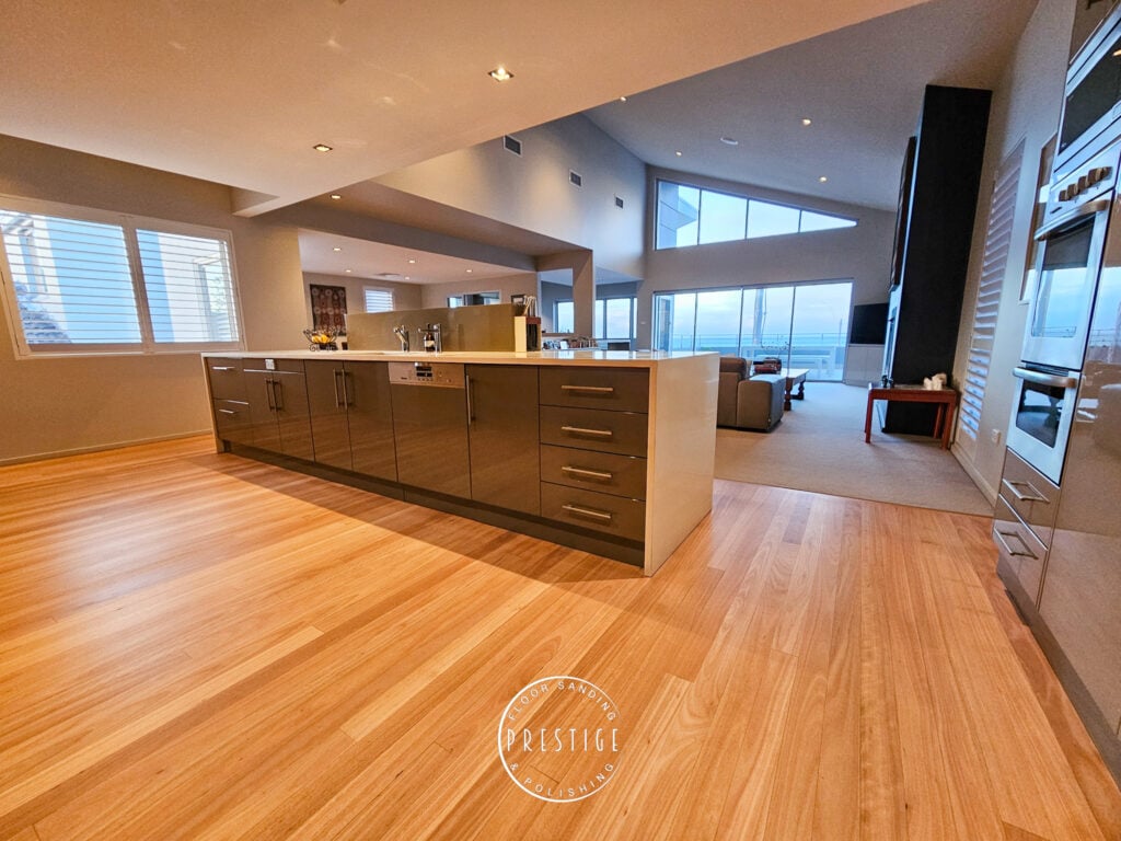 Bar Beach - Blackbutt -