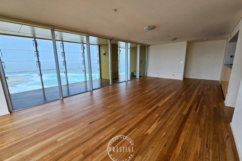 Newcastle Beach - Blackbutt - Newcastle Beach